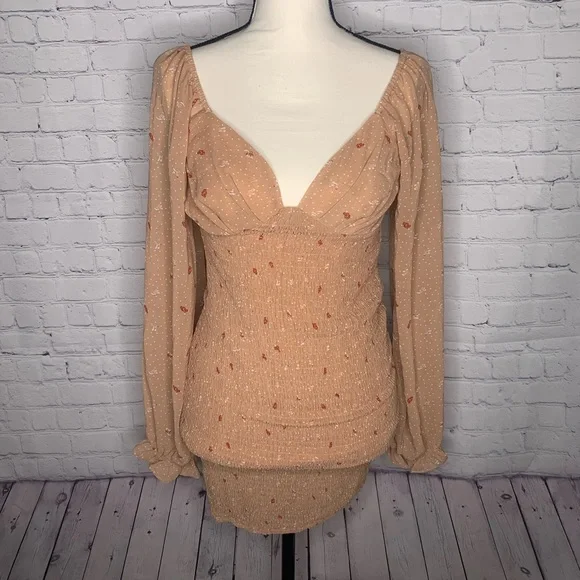 FASHIONNOVA Walk That Smock Mini Dress! - Picture 5 of 14